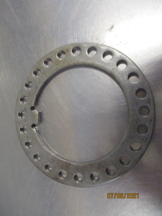 Isuzu FTR Genuine Lock Bearing Nut Washer New Part