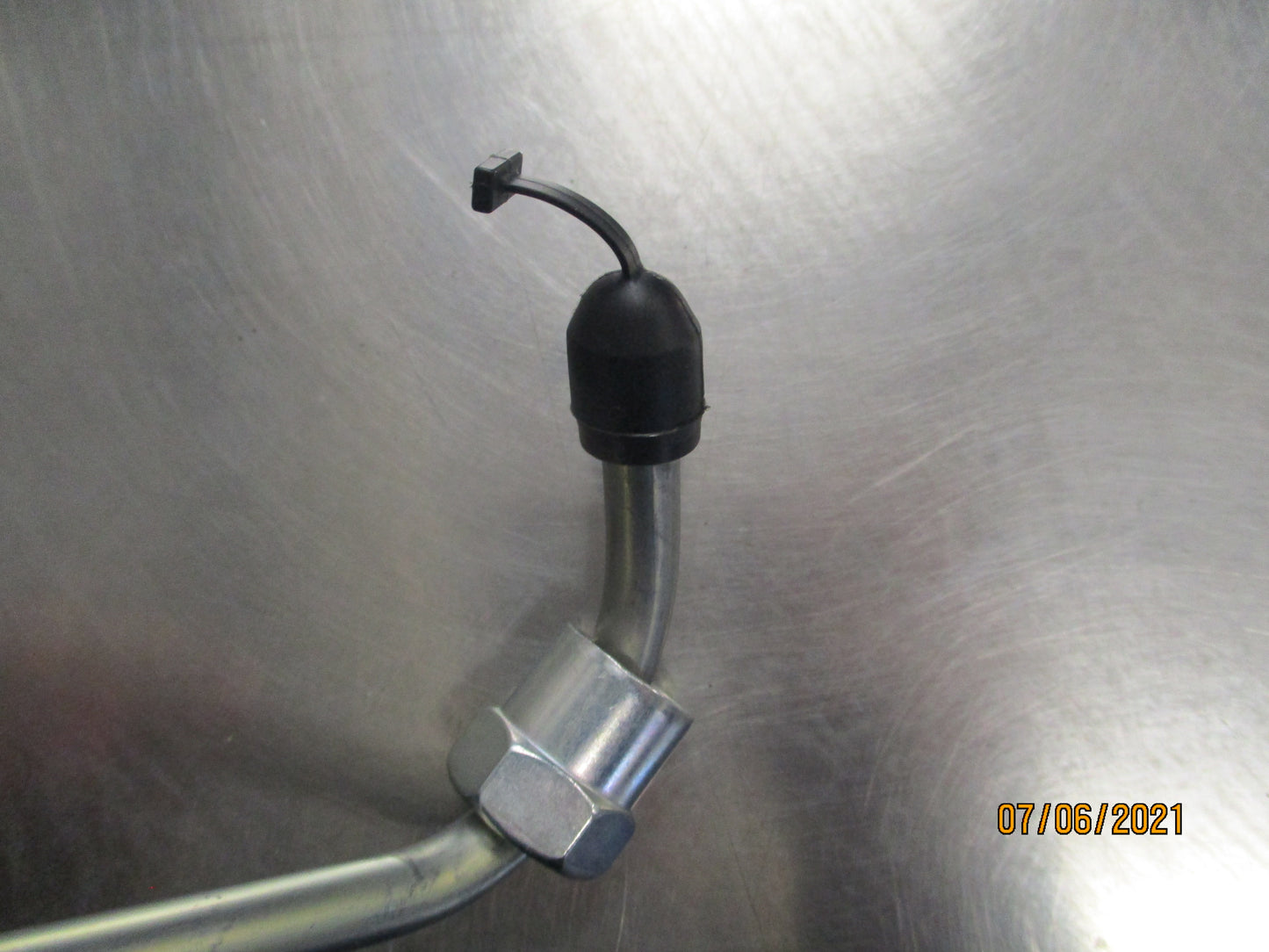 Isuzu FVD23 Genuine Injector Pipe Assembly New Part