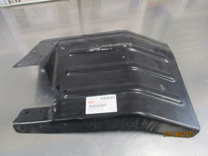 Isuzu Elf Genuine Rear Right Mud Guard New Part