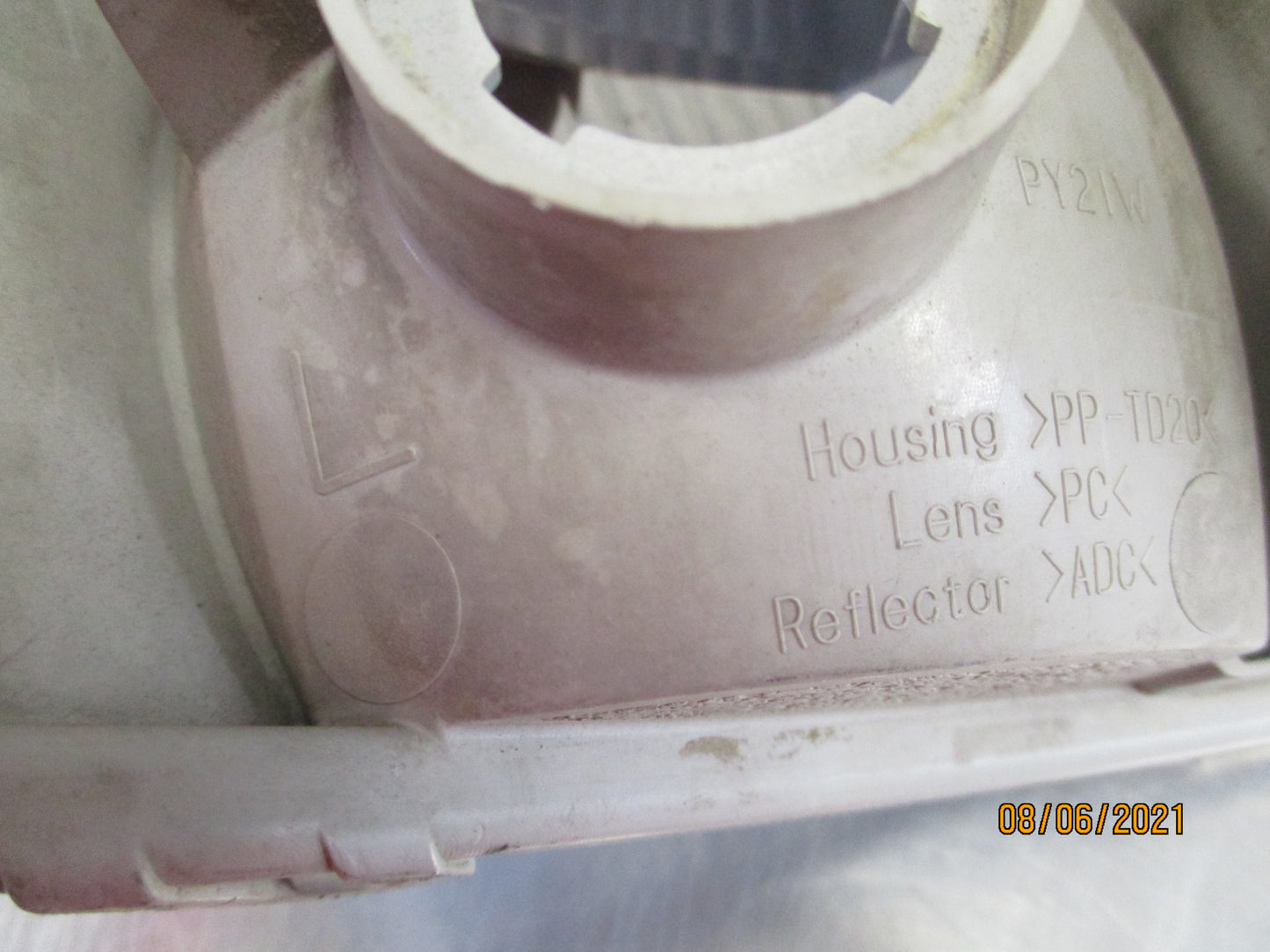 Isuzu F Series Genuine Left Hand Lower Bumper Light New Part