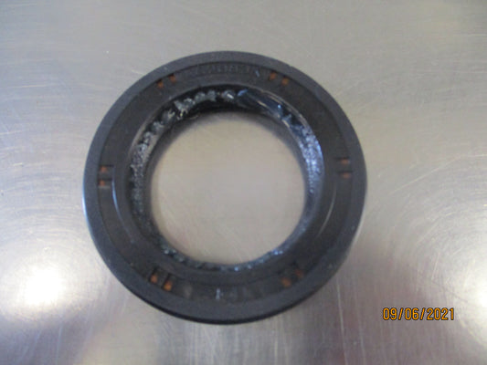 Suzuki Vitara Genuine Oil Seal New Part