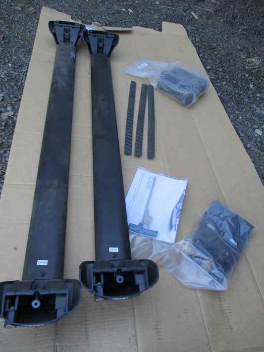 Kia Rio YB Genuine Lockable Roof Rack Carry Bar  New Item