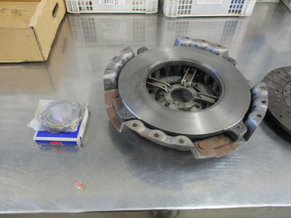 Isuzu SBR Series 12 Genuine Clutch Kit New Part