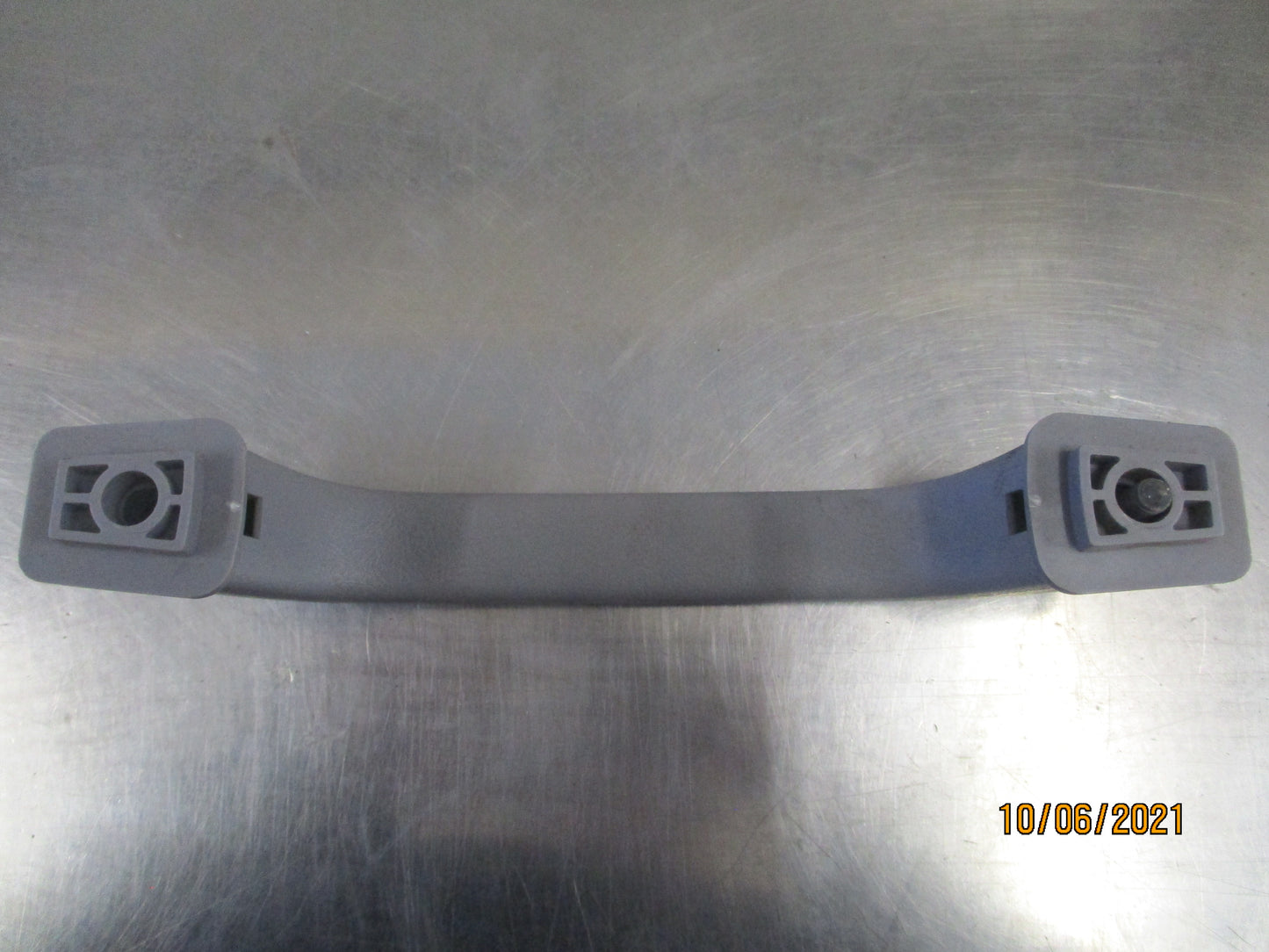 Isuzu FRR Genuine Grip Assist Handle New Part