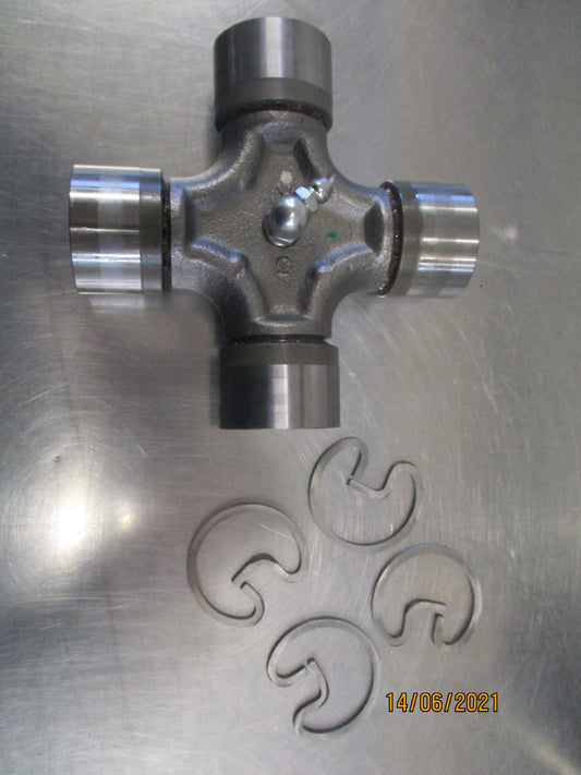 Isuzu NKR Genuine Propeller Shaft Journal Assembly New Part