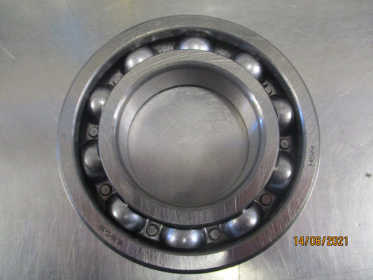 Isuzu C-Series Genuine Air Compressor Bearing New Part