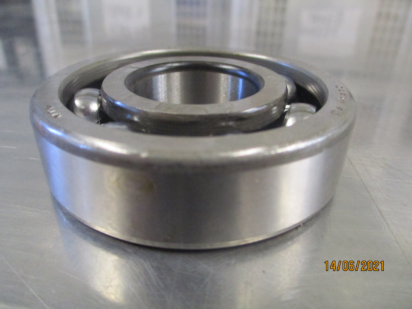 Isuzu Genuine Front Water Pump Bearing New Part