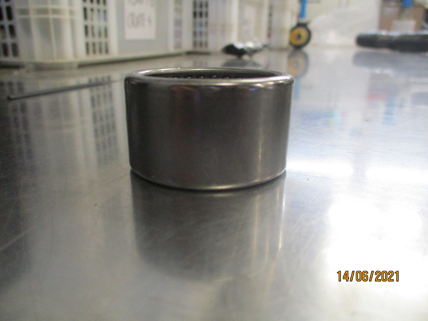 Isuzu FRR Genuine King Pin Needle Bearing New Part