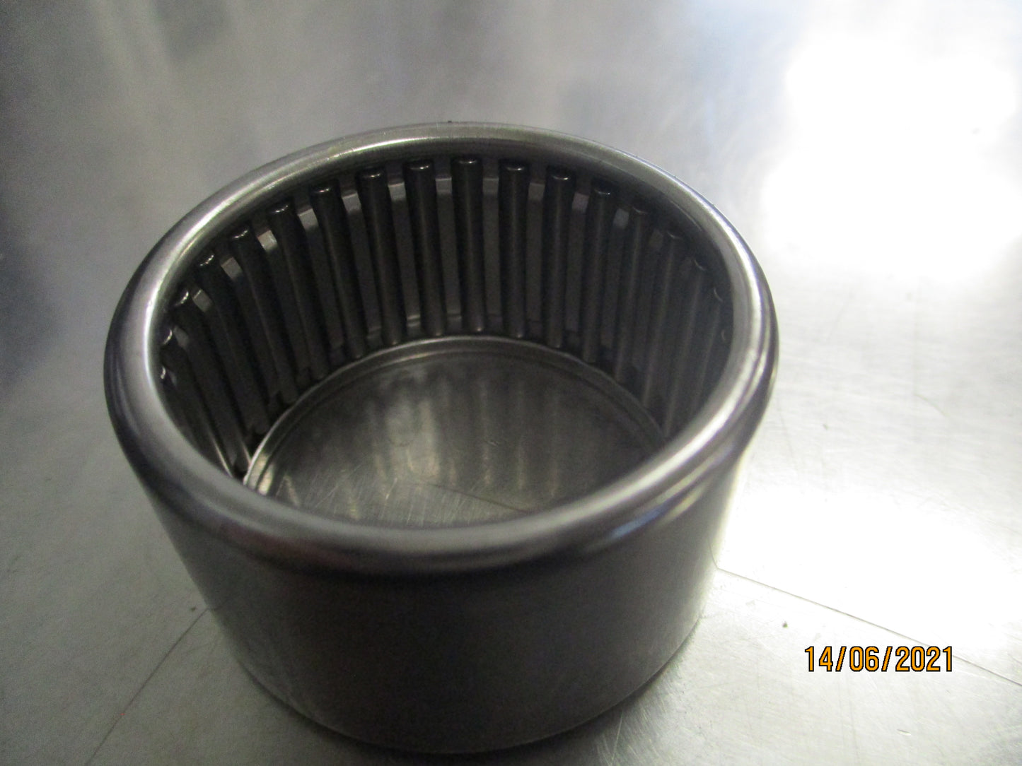 Isuzu FRR Genuine King Pin Needle Bearing New Part