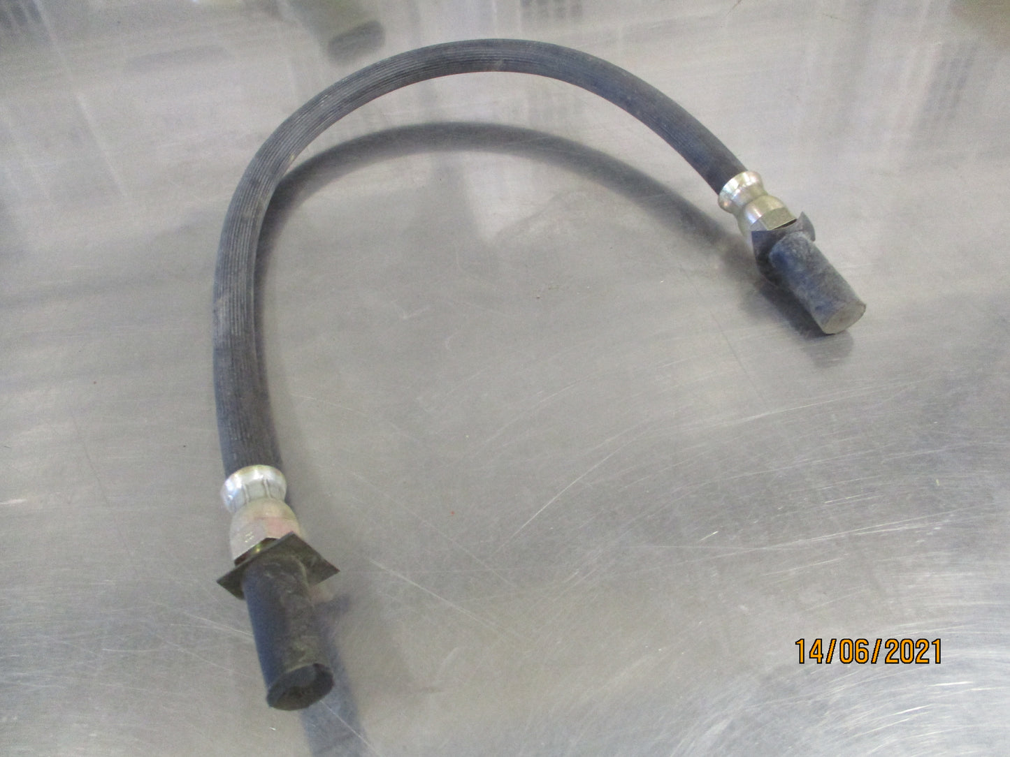 Isuzu Genuine Front Flex Hose New Part