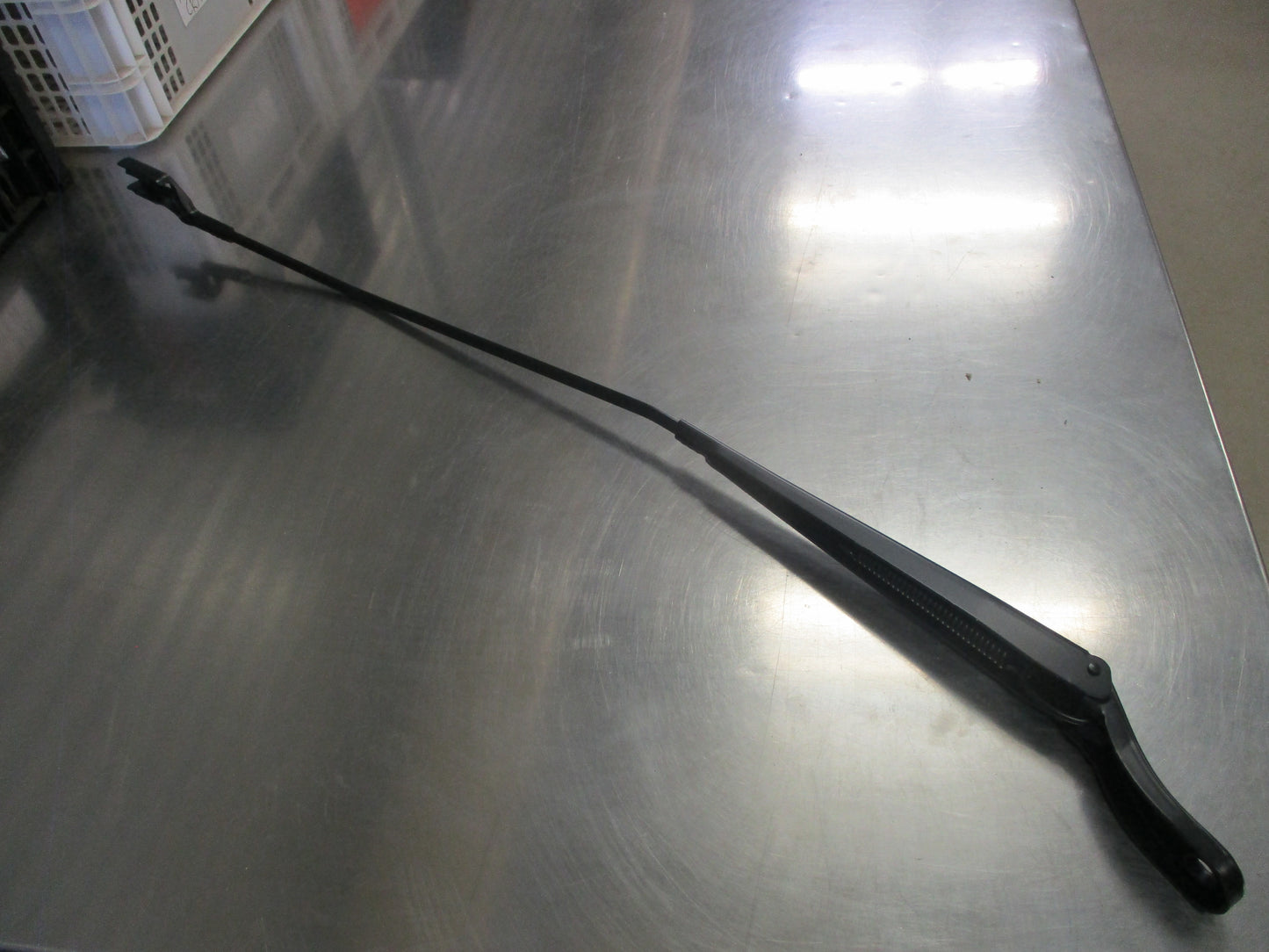 Citroen Berlingo Genuine Front Left Wiper Arm Blade Holder New Part