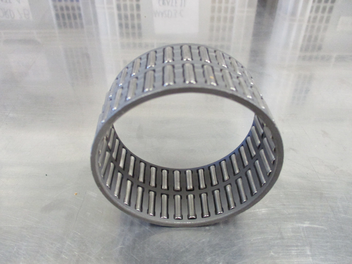 Isuzu FRR/FSR Genuine Transmission Needle Roller Bearing New Part