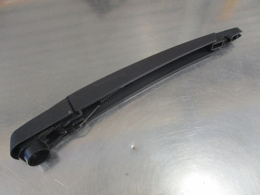 Nissan Pathfinder X-Trail Genuine Rear Window Wiper Arm Assembly New Part