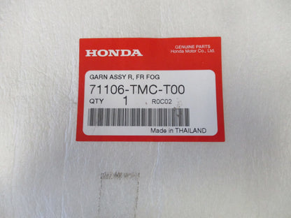 Honda Genuine Front Right Fog Lamp Cover New Part