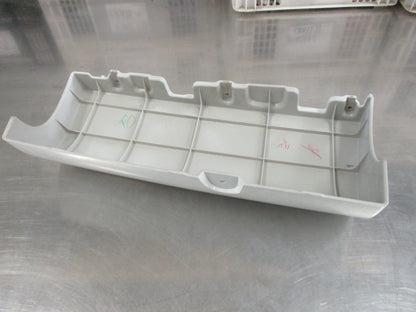 Isuzu Giga Genuine Right Hand Front Lower Step Cover New Part