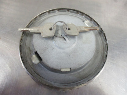 Isuzu Giga Genuine Locking Fuel Tank Cap New Part