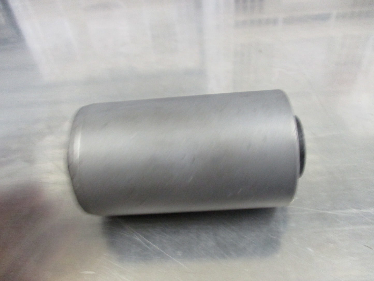 Isuzu ELF NKR/NPR Genuine Rear Axle Leaf Spring Bushing New Part