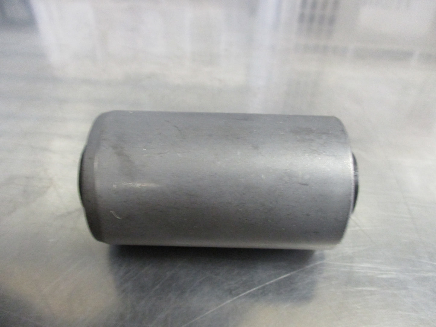 Isuzu ELF NKR/NPR Genuine Rear Axle Leaf Spring Bushing New Part