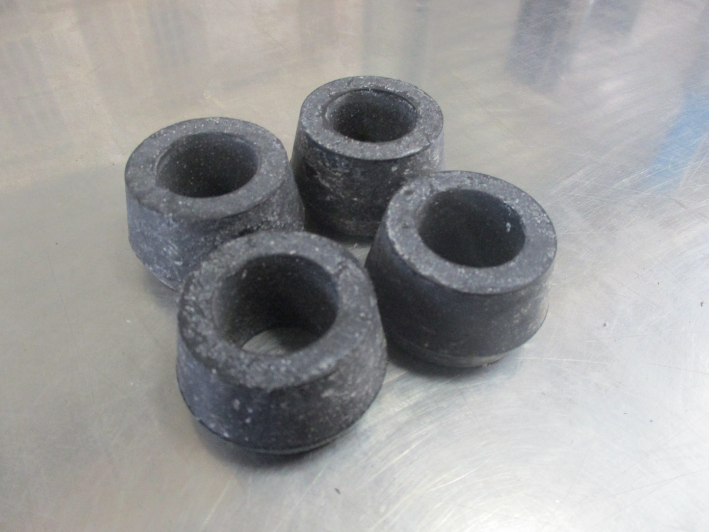 Isuzu FVR Genuine Shock Absorber Bushing Set of 4 New Part