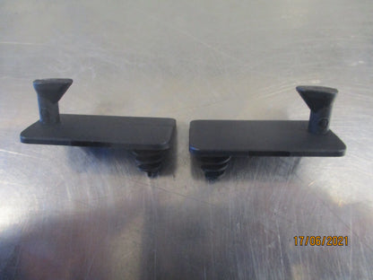Holden Various Models Genuine Mat Set Mounting To Carpet Kit 4Pack New Part