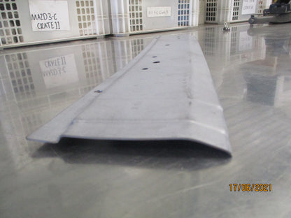 Isuzu NPR Genuine Cant Rail Panel New Part