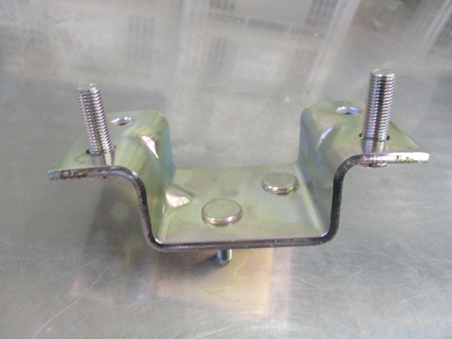 Isuzu NPR/NQR Genuine Exhaust Pipe Bracket Spacer New Part