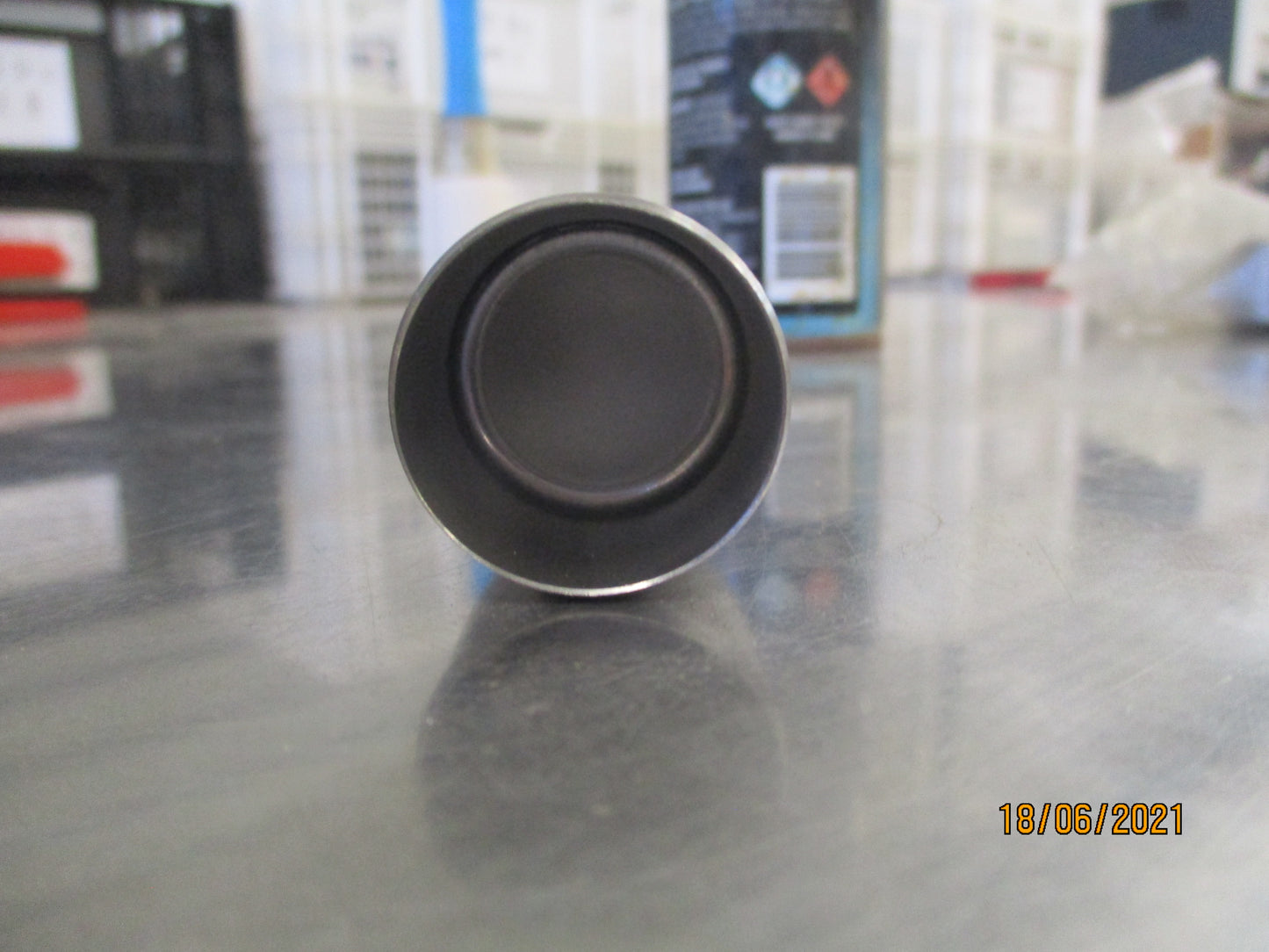 Isuzu Various Models Genuine Quadrant Box Shaft Cover New Part