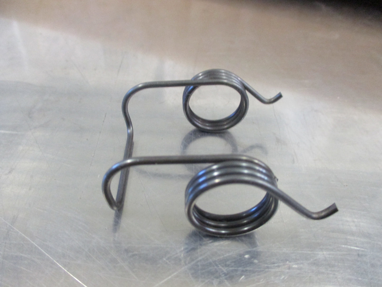 Isuzu FRD/FRR/FRS Genuine Clutch Return Spring New Part