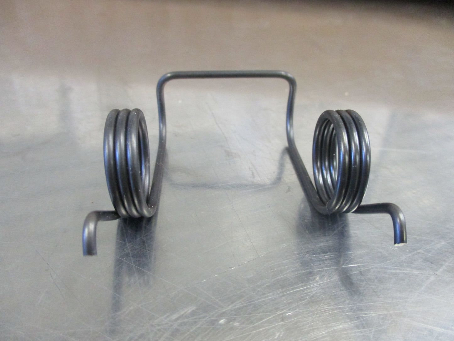 Isuzu FRD/FRR/FRS Genuine Clutch Return Spring New Part