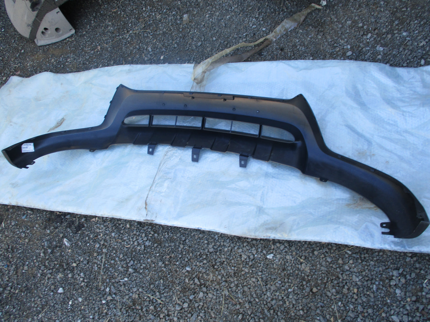 Hyundai Sonata Genuine lower front bar cover New Part