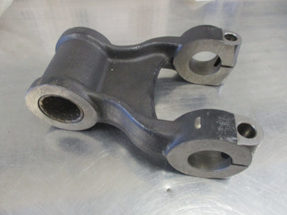 Isuzu CHR/CJR/CQR Genuine Rear Leaf Spring Shackle New Part