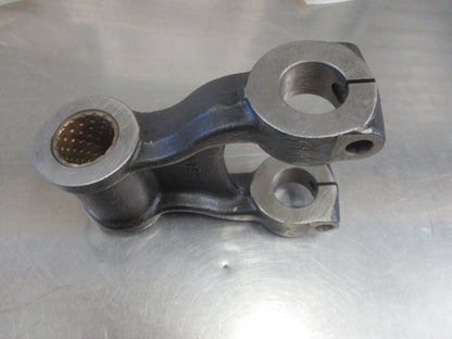 Isuzu CHR/CJR/CQR Genuine Rear Leaf Spring Shackle New Part