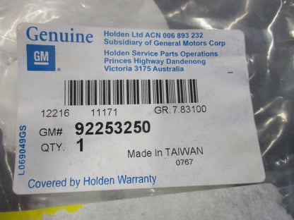 Holden VE/WM Commodore/Statesman Genuine Rear Bumper Tow Bar Fascia New Part