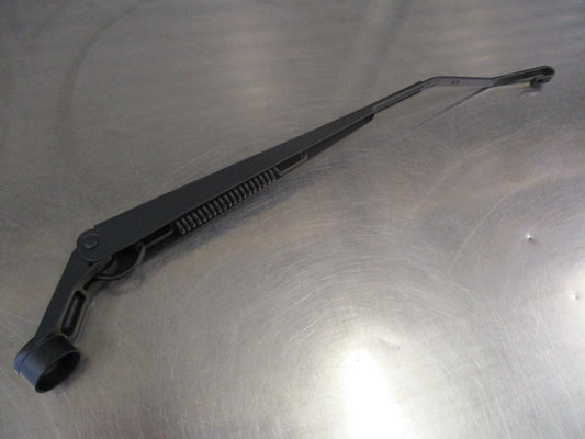 Suzuki Swift Genuine Right Hand Front Wiper Arm New Part