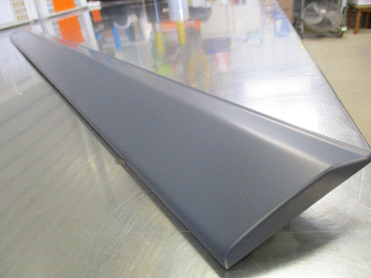Mercedes-Benz Genuine Left Door Ledge Moulding Strip New Part