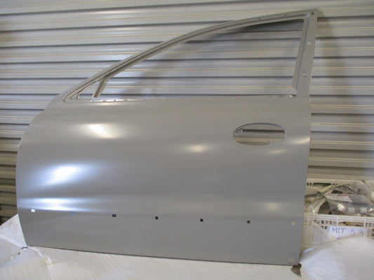 Hyundai Elantra Genuine Left Outer Door Panel New Part