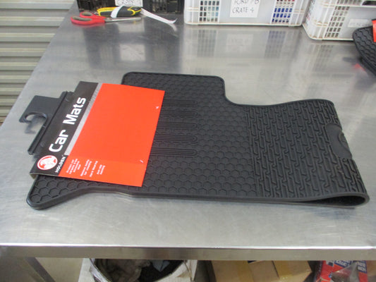 Holden RG Colorado Genuine Rear Single Piece Rubber Floor Mat New Part