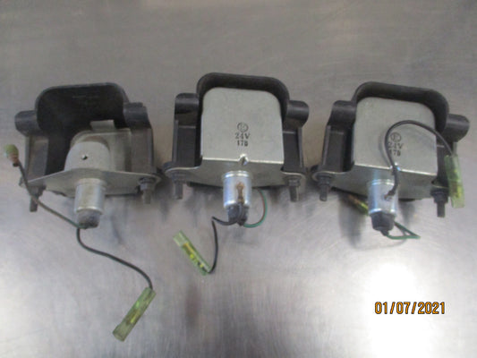 Isuzu NPS Genuine License Plate Lamp Lens USED VGC