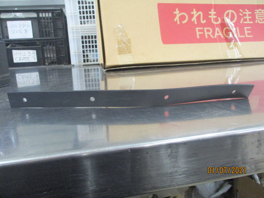 Isuzu Truck Mudguard Plate New Part