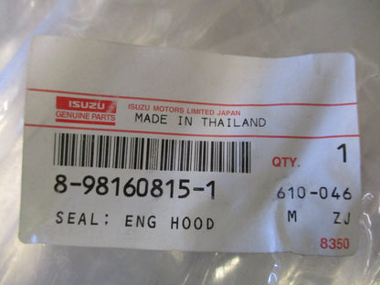 Isuzu D-Max Genuine Right Engine Hood Seal New Part