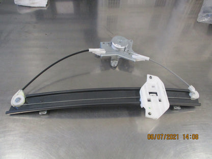 Daewoo Leganza Genuine Front Drivers Window Regulator New Part