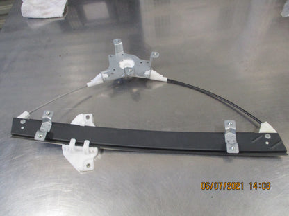 Daewoo Leganza Genuine Front Drivers Window Regulator New Part