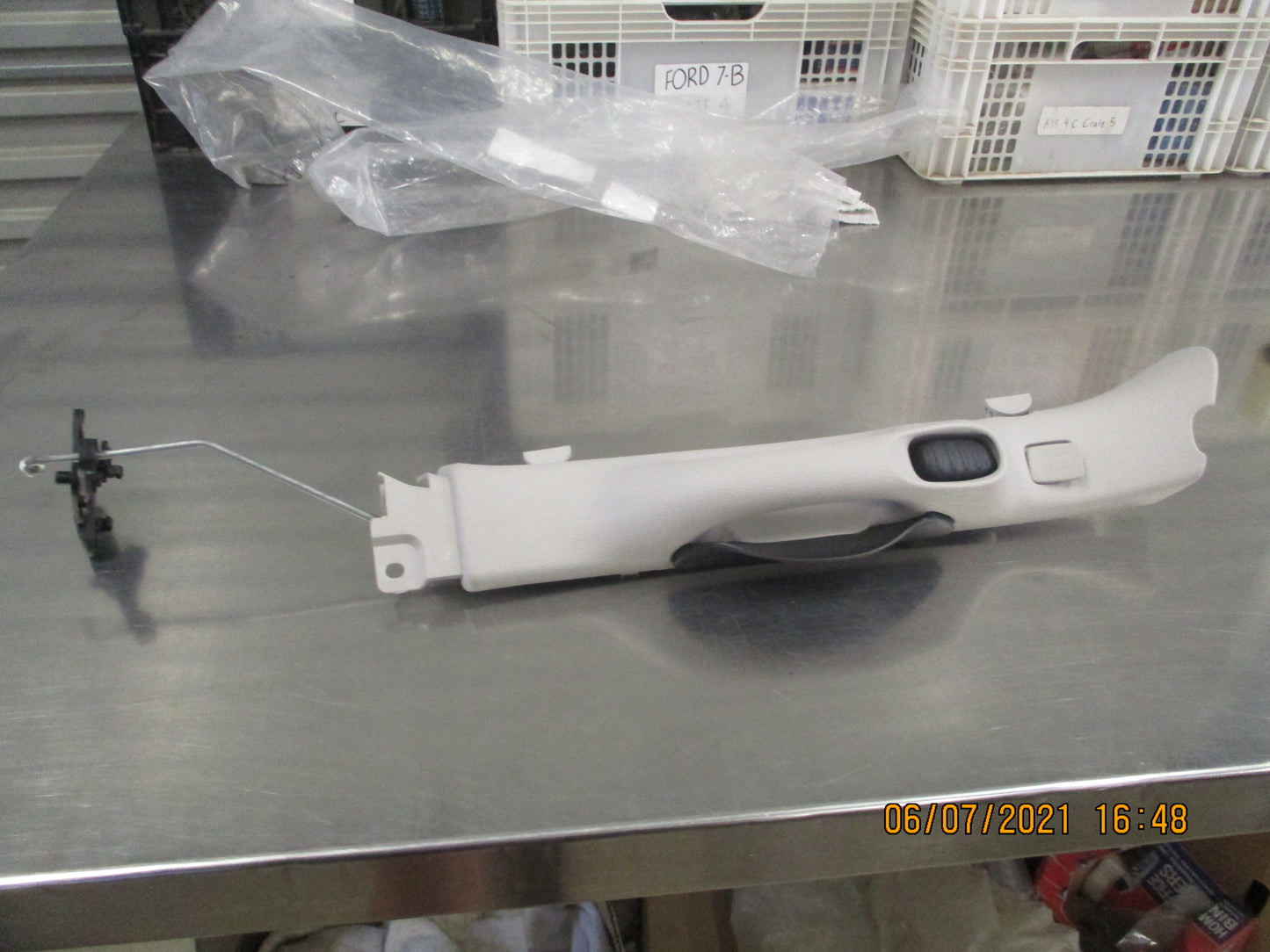 Peugeot Panther/Citroen Belingo Genuine Rear Left Hand Sliding Door Interior Control New Part
