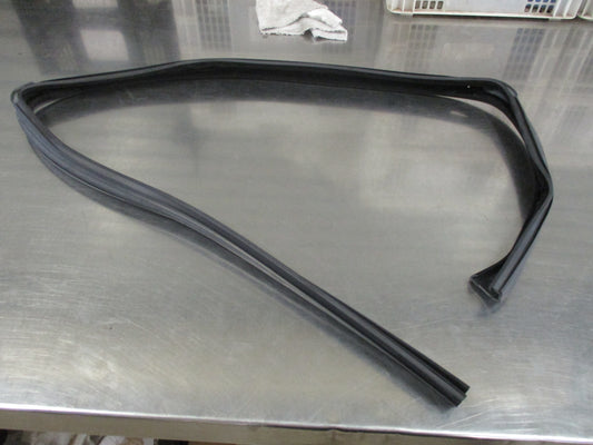 Holden Astra H Genuine Left Hand Rear Door Run Channel New Part