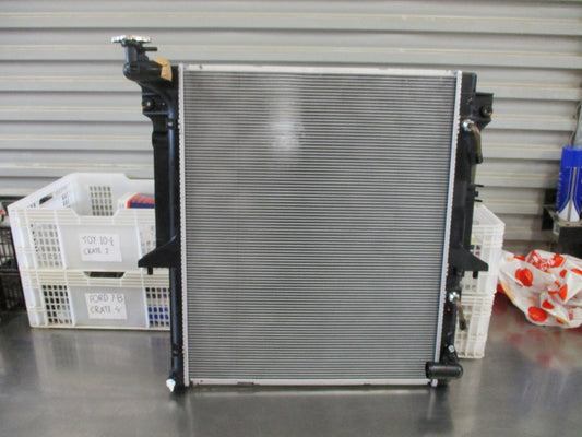 Mitsubishi MN/ML 2.5/3.2L Genuine Automatic Radiator New Part