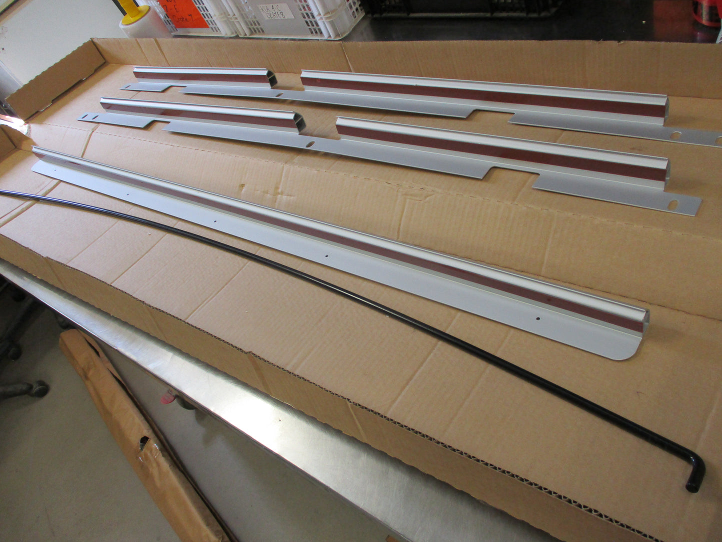Holden RG Colorado Crew Cab Genuine Long Sports Bar Fitting Kit New Part