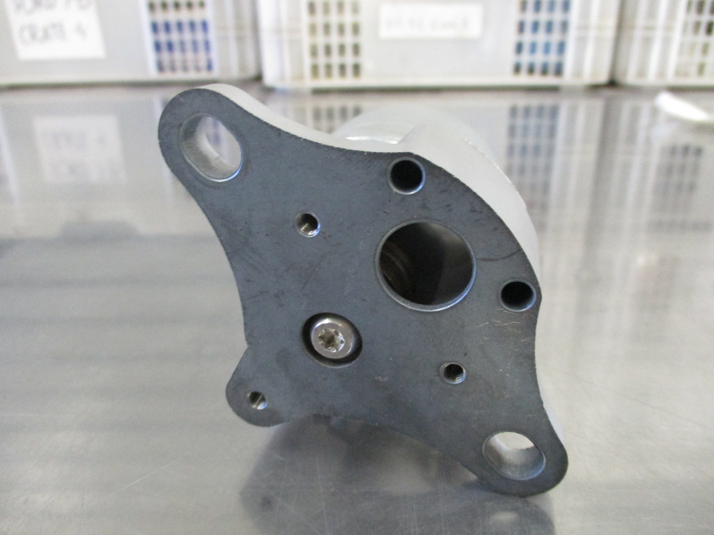 Holden RA Rodeo/Jackaroo Genuine EGR Valve New Part