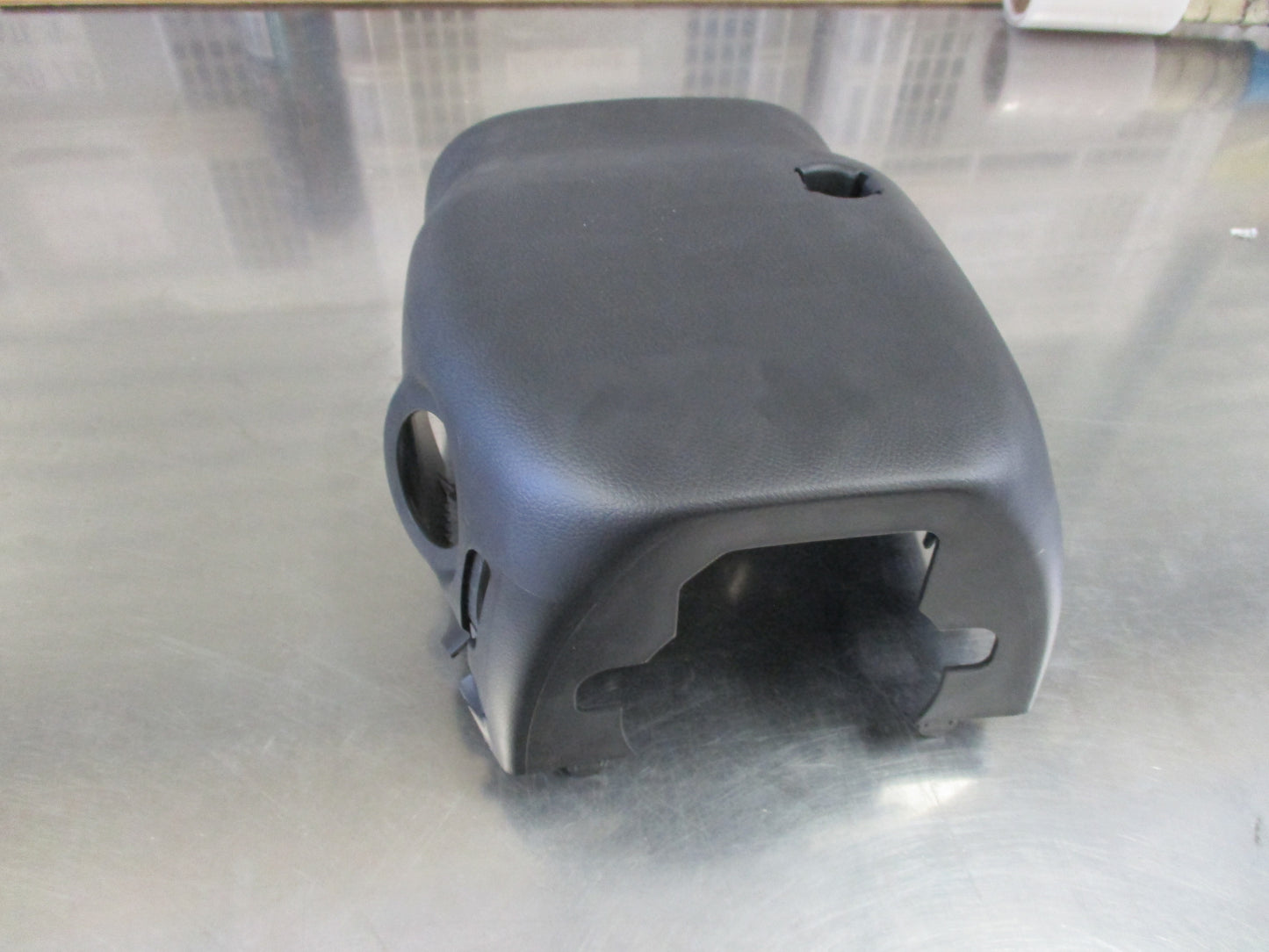Mitsubishi MQ triton Genuine Lower Steering Column Cover New Part
