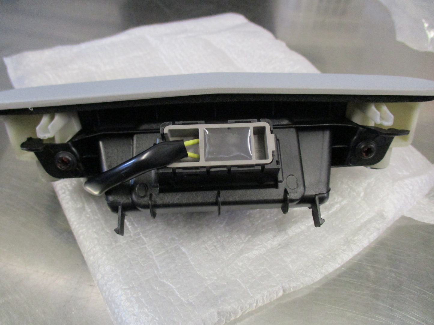 Genuine Holden Trax Outer Tailgate Handle New Part