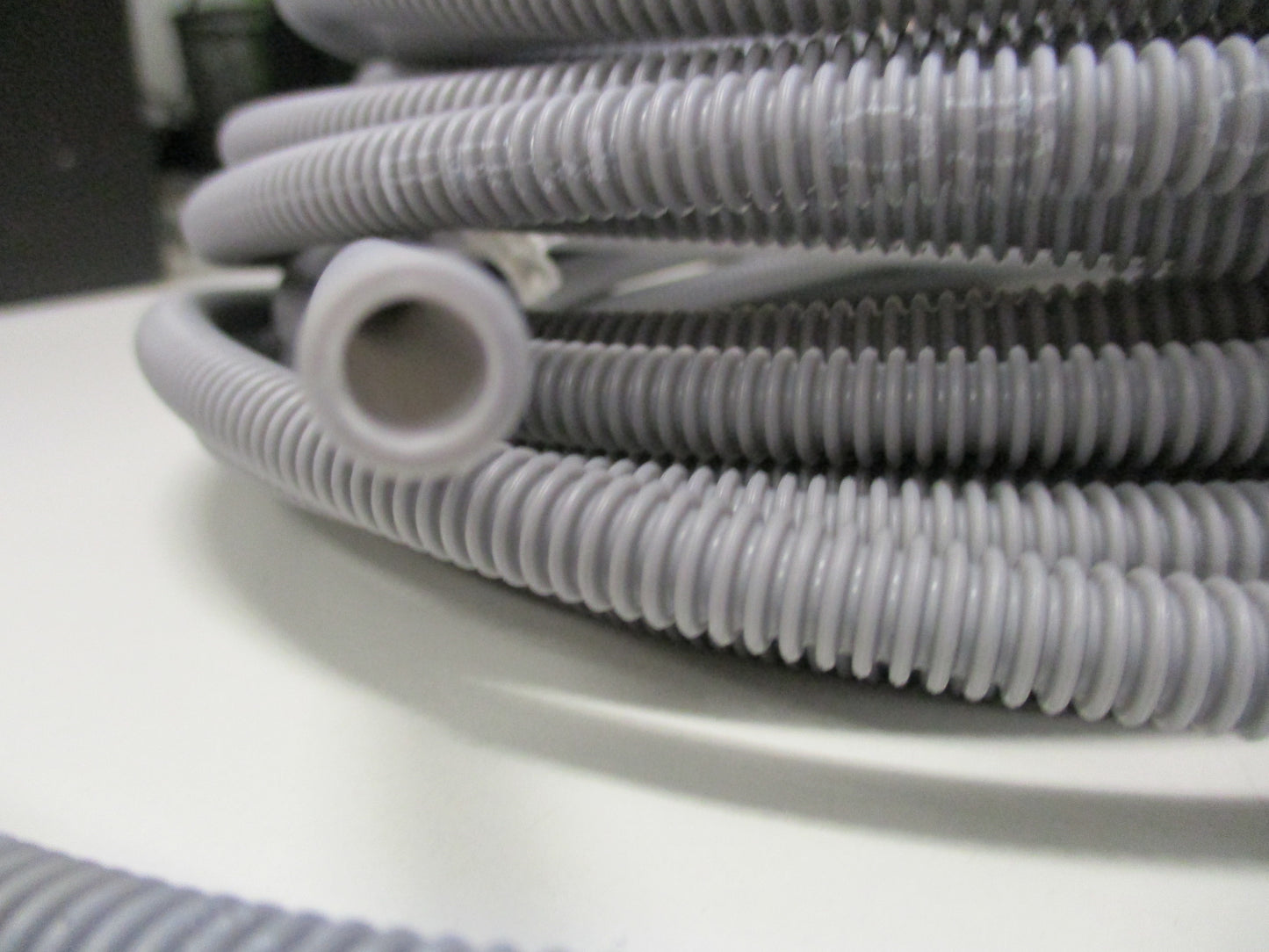 Holden Astra Genuine Rear Windshield Washer Pipe 9.5mm New Part